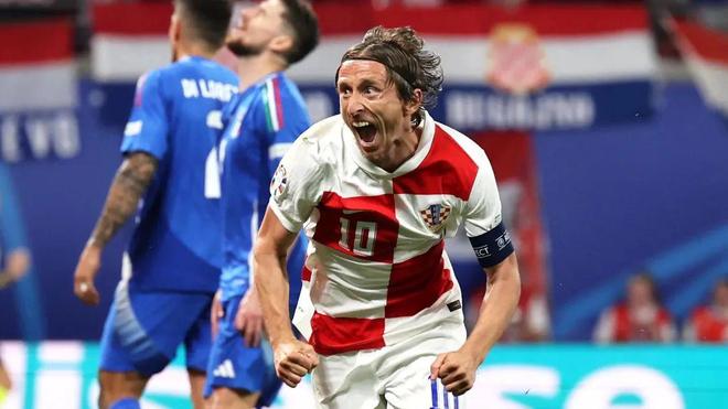 传统欧洲足 传统欧洲足