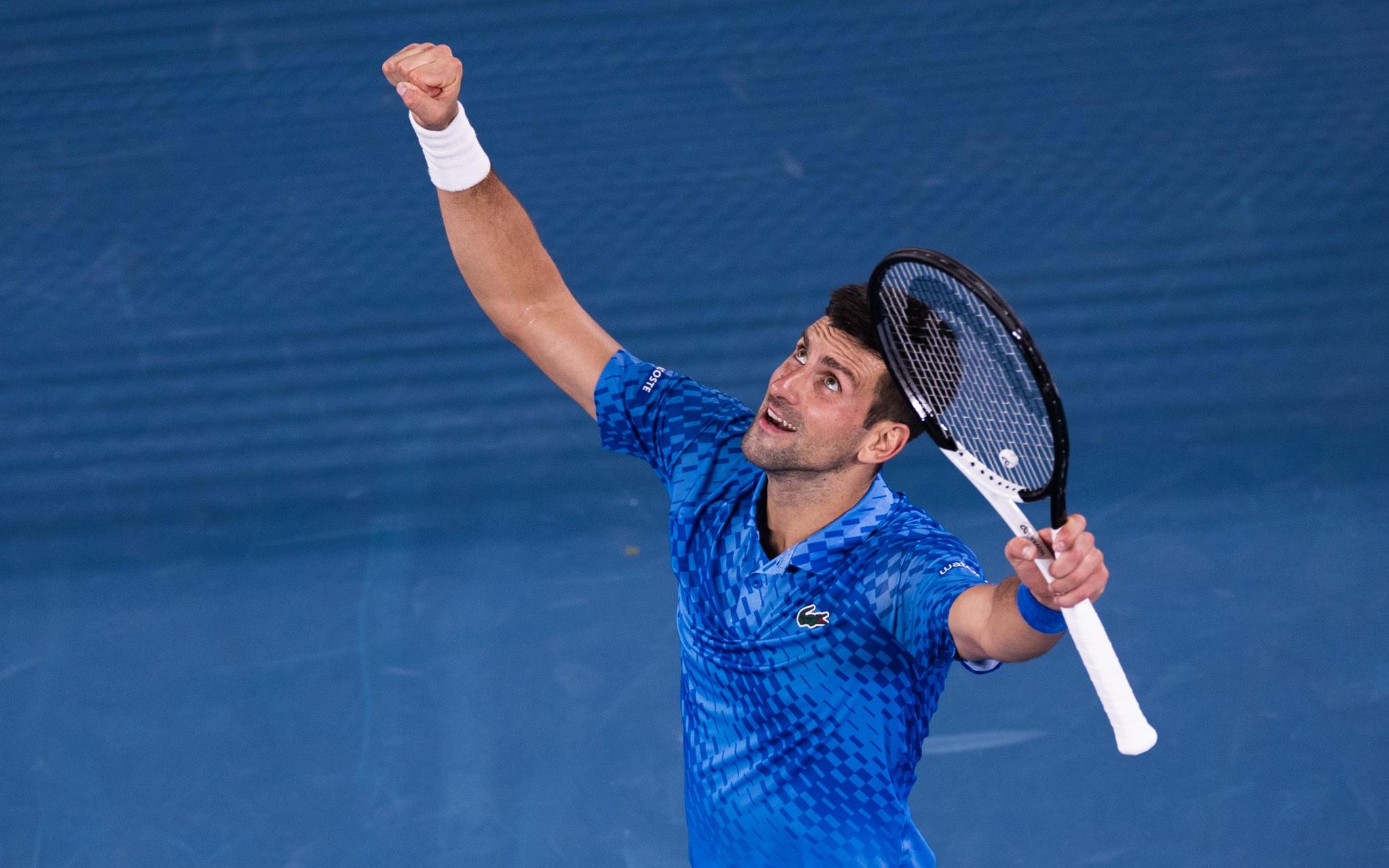 库里突破自 库里突破自