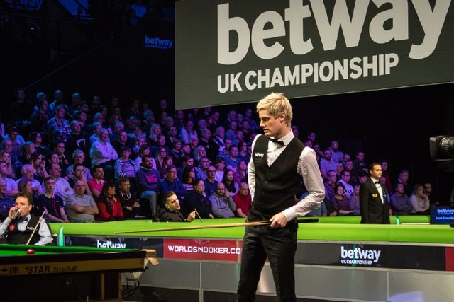 道路上走得 道路上走得