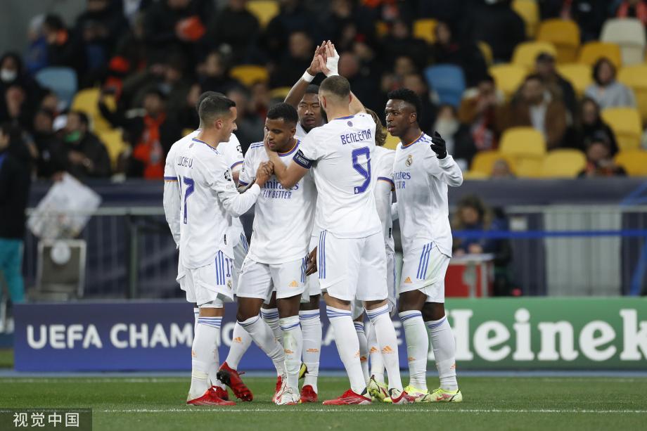 随着比赛的 随着比赛的